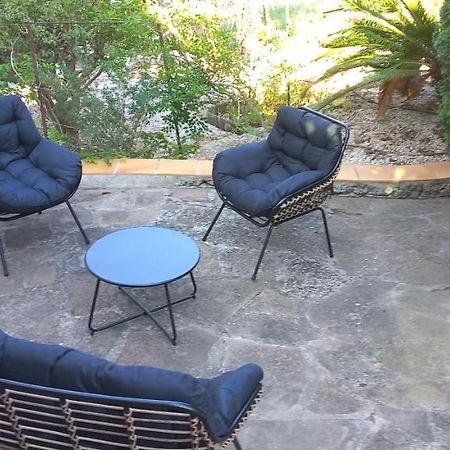 Appartement Et Sa Grande Terrasse En Rez De Jardin Saint Aygulf Exterior foto