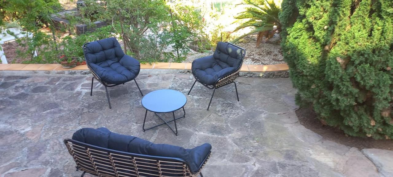 Appartement Et Sa Grande Terrasse En Rez De Jardin Saint Aygulf Exterior foto